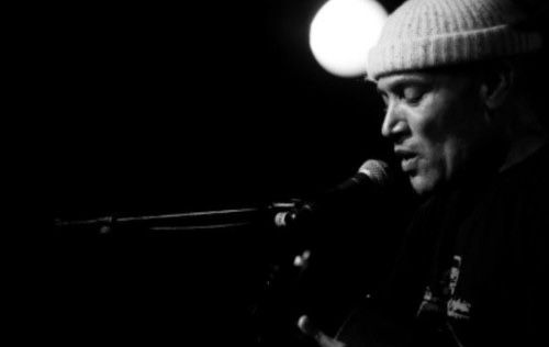 Ben Harper e os criminosos inocentes em Bolonha