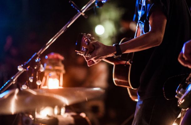 Votre hôtel pour les concerts à Bologne : profitez de la musique en direct
