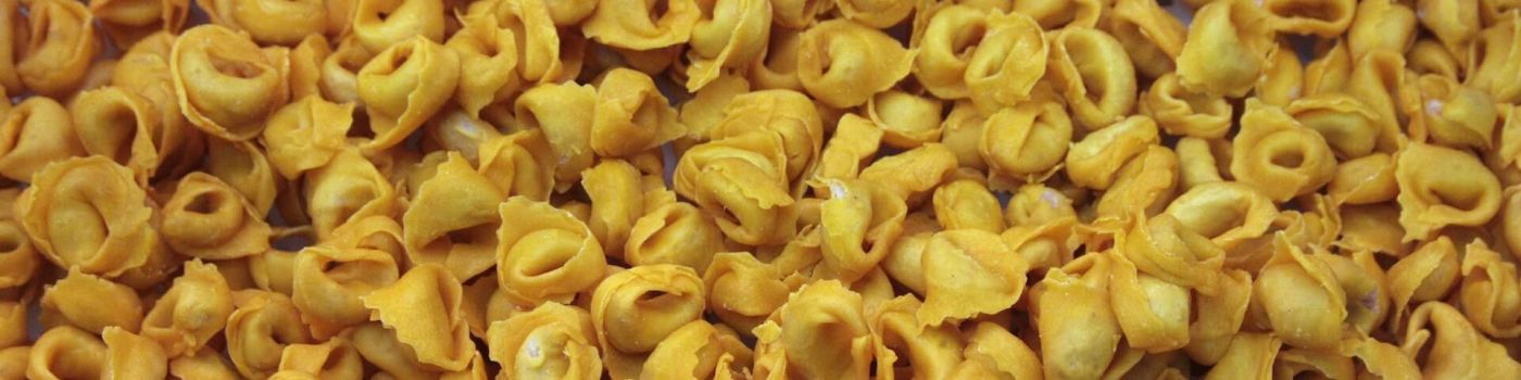 Tortellini Bolognese, Symbol der lokalen Küche