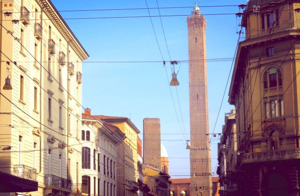 Un comodo hotel fermata autobus Bologna per muoversi facile