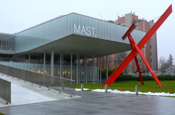 Il tuo hotel vicino al Mast e a GD Coesia se ami l'arte