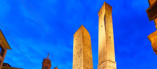 Curiosità sulle Due Torri Bologna simbolo medievale iconico