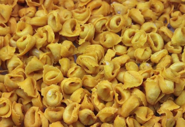 Il tortellino bolognese simbolo della cucina locale